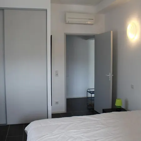 Διαμέρισμα F2 A Piaghja Porticcio (Corsica)